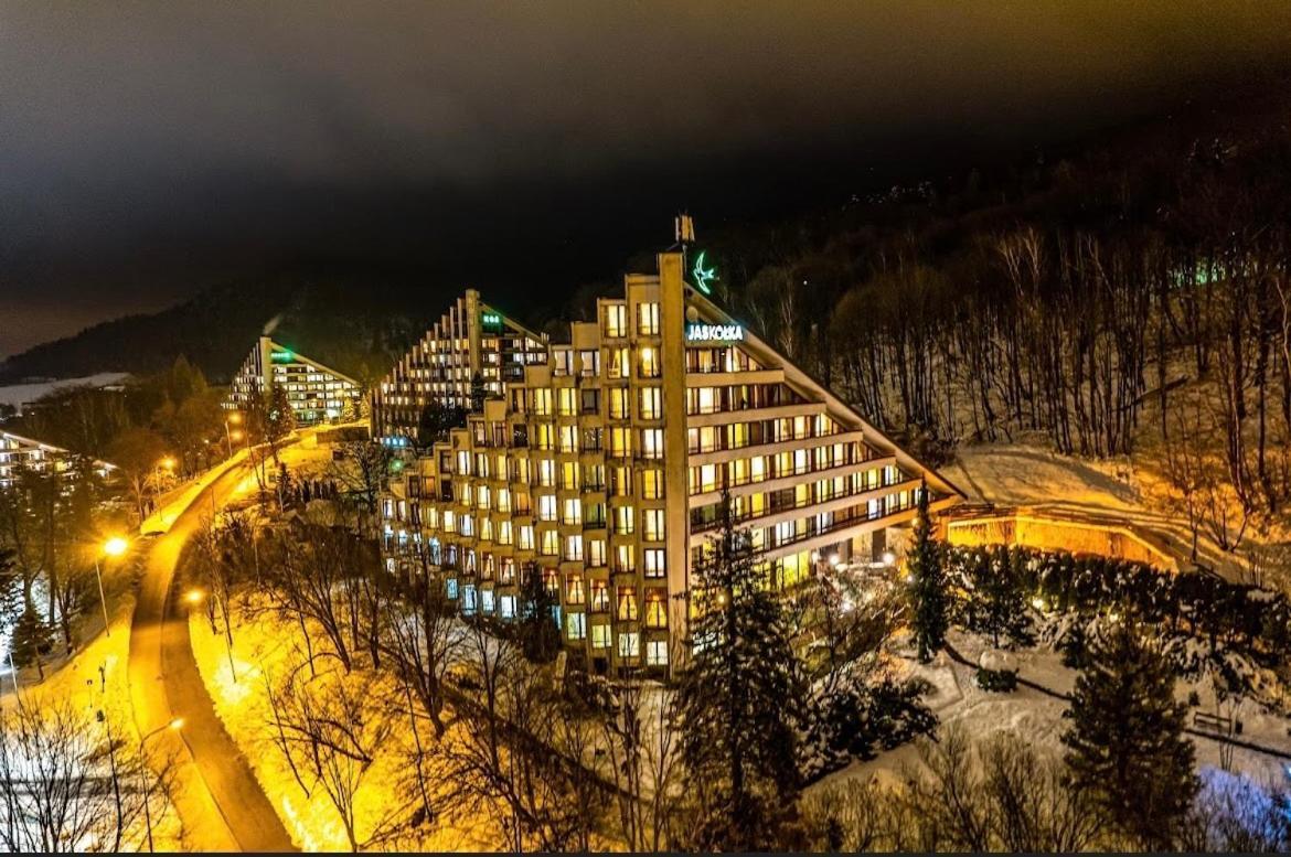 Hotel Jaskolka 乌斯特龙 外观 照片